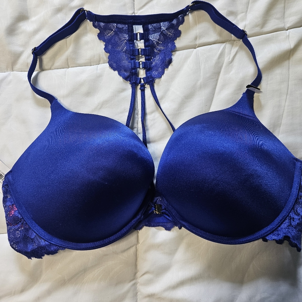 NWT Elegant Blue Lace Women's Bra La Senza